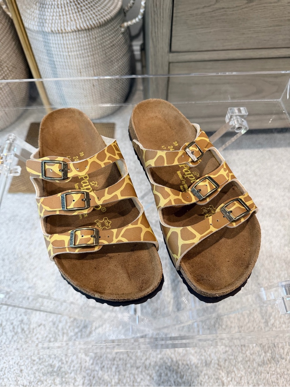 Papillio Birkenstock Giraffe Print Women's Sandals Size 38